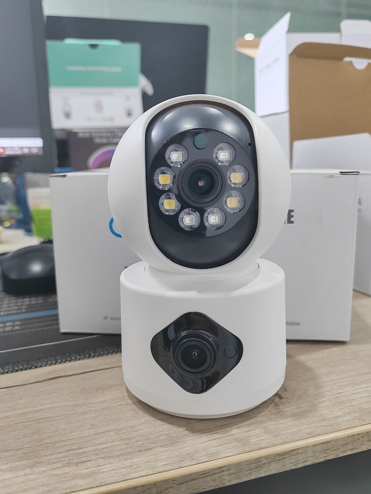 Kamera IP YI Lot APP 4MP z pod – Baby Monitor Split Screen recenzja i cena